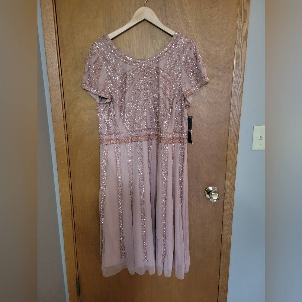 Aidan Mattox NWT Formal Short Beaded Dress Pink/Rose Gold